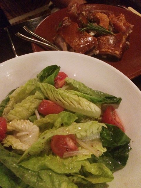 salad with suckling pig
